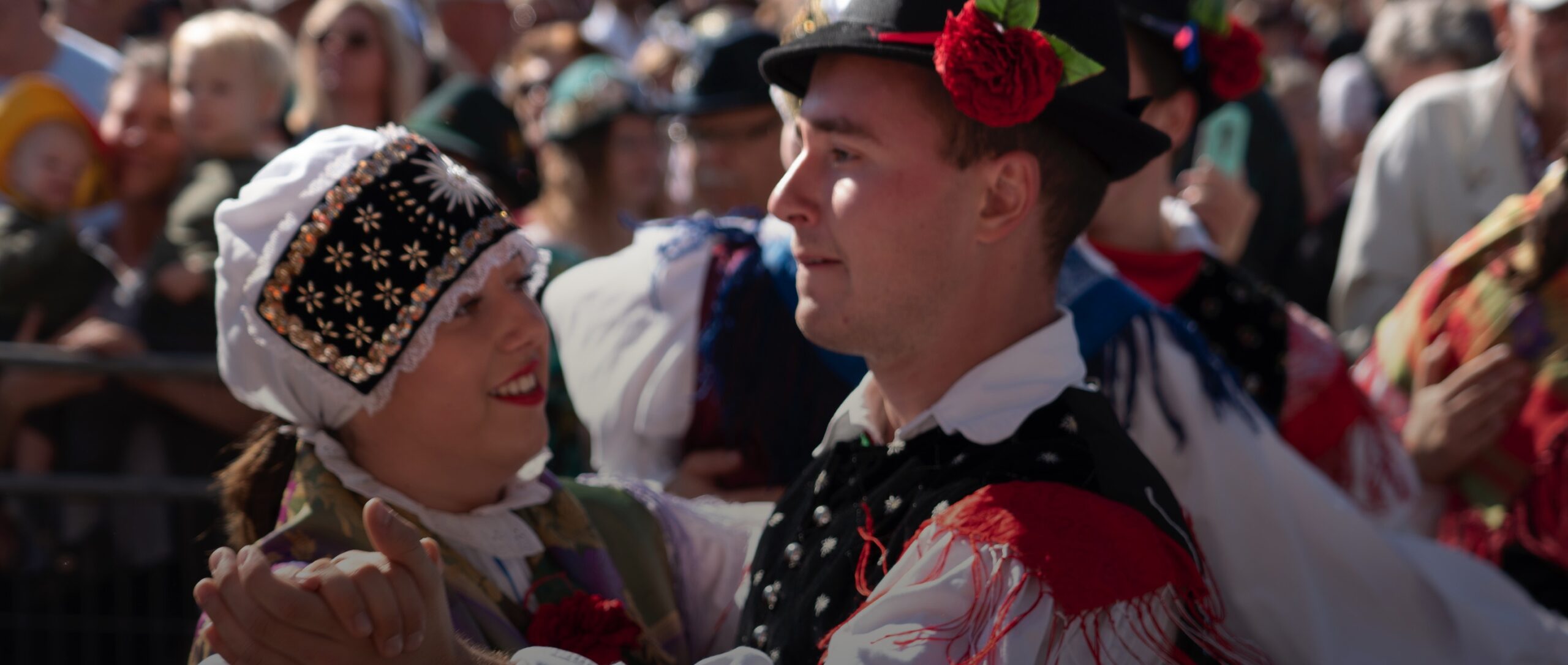 Traditional German Dancers At The Kwo Parade